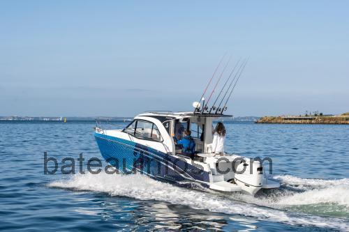 Beneteau Antares 7 avis et fiche technique 